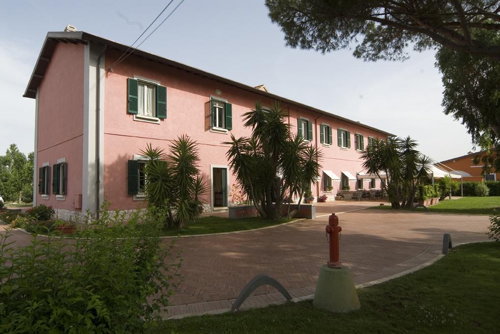 Il Casale Corte Rossa Latina Exterior photo